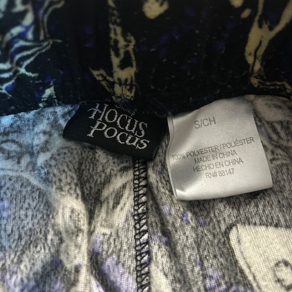 Disney Hocus pocus pajama pants - Picture 4 of 5
